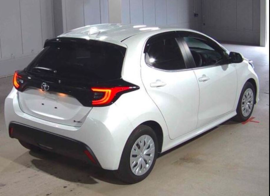 TOTOTA YARIS